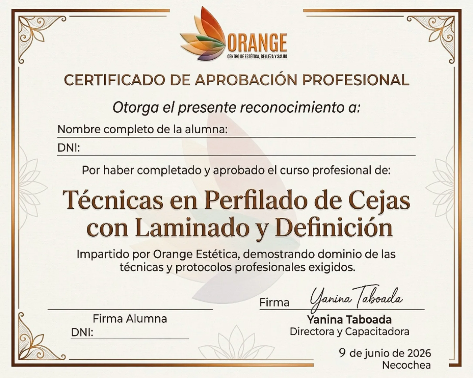 Certificado de aprobación profesional de Orange Estética